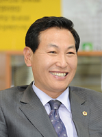 서울특별시의회 환경수자원위원회 위원장  김용성 의원