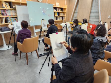 YDP성인문해교육센터 프로그램 활동 모습