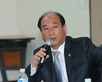 영등포구의회 윤준용 의원(사진 출처 윤준용 의원 홈페이지)