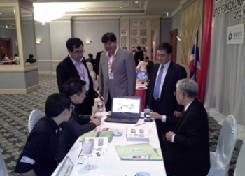 동남아시아로 파견된 무역사절단의 현지 모습 &copy;영등포구청