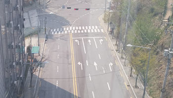 뉴턴이 허용될 예정인 관악구 성현로 국사봉터널 교차로 &copy;국민권익위 