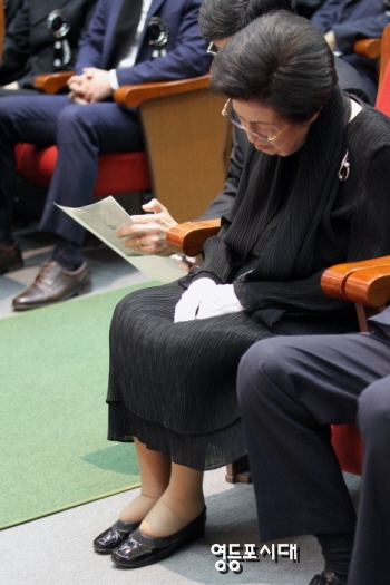 故 김대중 대통령 서거 7주기 기념식에 참석한 이희호 여사 &copy;영등포시대 