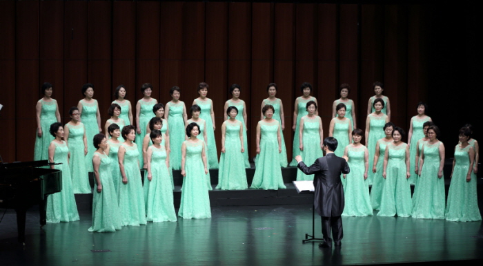 영등포구 시니어합창단 2016년 공연 &copy;영등포구  