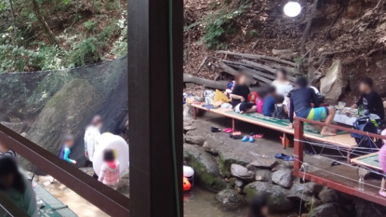  민생사법경찰단에 적발된 우이동 식당 &copy;서울시 