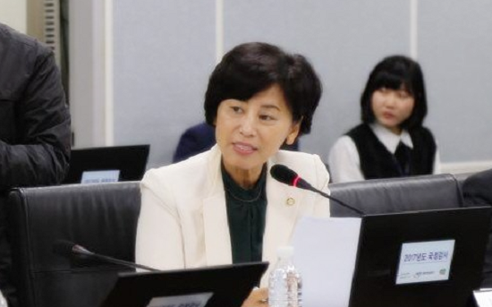 국회 보건복지위원회 소속 더불어민주당 남인순 의원 Ⓒ남인순 의원 트위터 캡처 