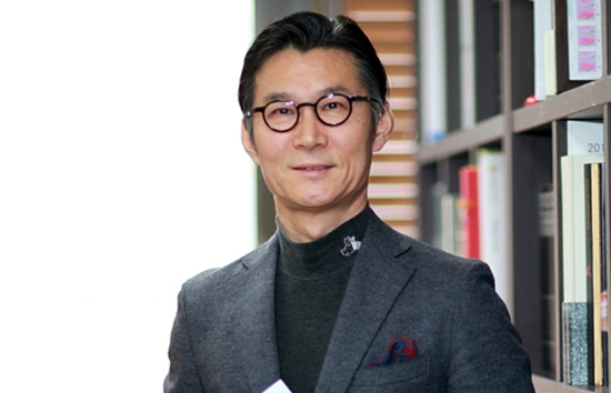 ▲사단법인 한국미술협회 이사장 이범헌 이사장 