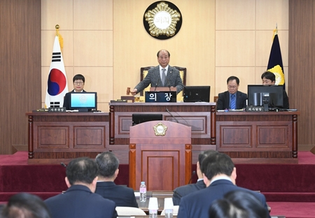 Ⓒ윤준용 의장 페이스북 갈무리 