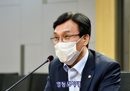 ▲ 김민석 국회 보건복지위원장