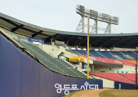 ▲4월 2일 ‘2022 프로야구 잠실 개막전’을 앞두고 대대적인 시설 개선공사를 마친 잠실야구장 Ⓒ서울시