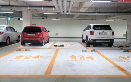 ▲영등포동 제3공영주차장에 설치되어 있는 ‘가족배려 주차장’