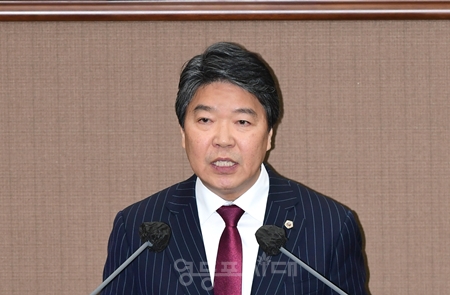 ▲ 도문열 의원이 제327회 5차 본회의에서 반대토론하고 있다/이미지=서울시의회 제공