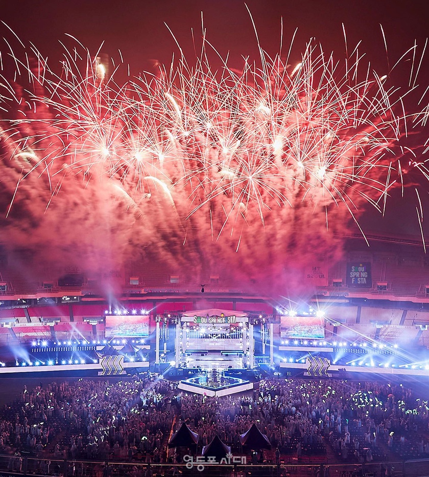▲지난해 서울월드컵경기장에서 펼쳐진 대형 K-컬처 공연 ‘원더쇼’ 장면. ⓒ서울스프링페스타 사무국 제공