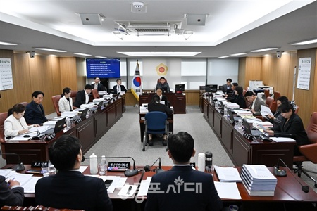 ▲서울시의회 도시안전건설위원회 회의 모습. ©서울시의회 제공