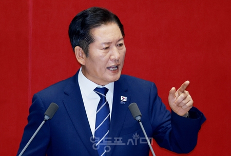 ▲정청래 민주당 대표가 9월 9일 국회에서 교섭단체 대표 연설에서 내란 청산, 3대 개혁과 민생 회복을 강조하고 있다. Ⓒ영등포시대