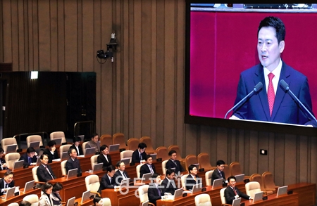 ▲장동혁 대표가 교섭단체 연설에서 이재명 대통령에게 영수 회담을 요청하고 있다 Ⓒ영등포시대