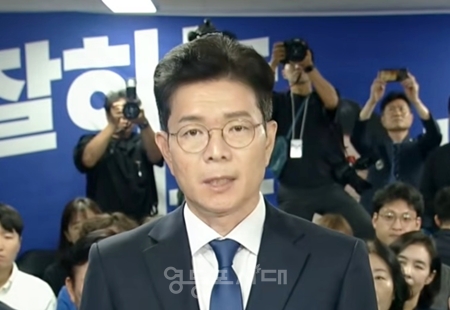 ▲정원오 민주당 서울시장 후보가 4일 9시 30분 캠프를 찾아 서울시장 선거 결과에 승복한다고 밝히고 오세훈 당선인에게는 축하의 인사를 전하고 있다./kbs 영상 캡처